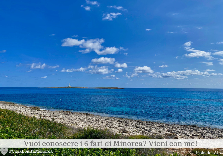 Situato di fronte a Punta Prima, il faro dell'Isla dell'Aire si trova a 53 metri sul livello del mare